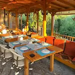 Three Palms Апартаменты *