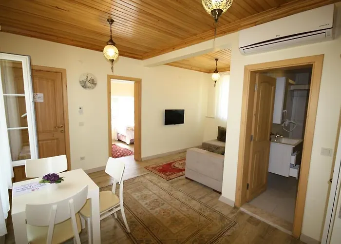 Three Palms * Акьяка