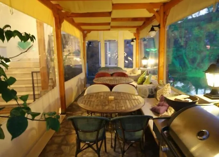 Апартаменты Three Palms *