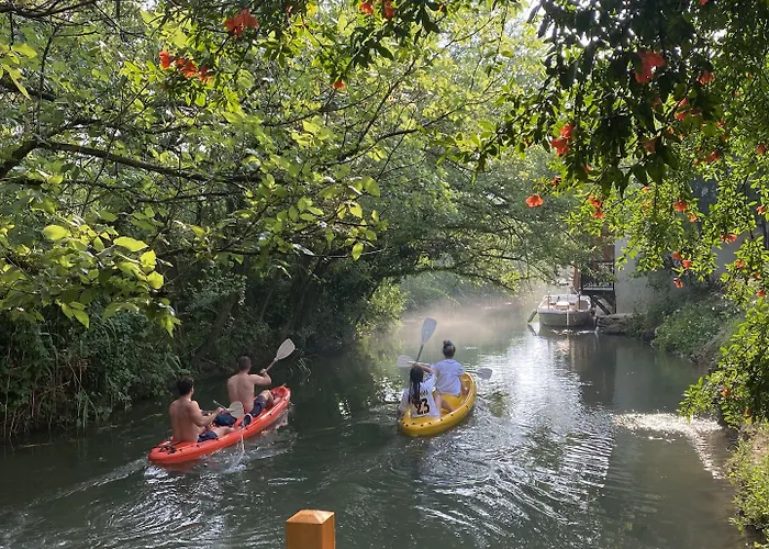 Апартаменты Three Palms Акьяка