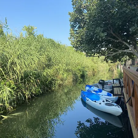 Apartment Three Palms *